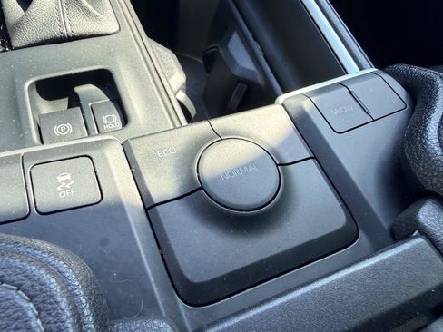 Used 2026 Toyota Grand Highlander FWD image 38
