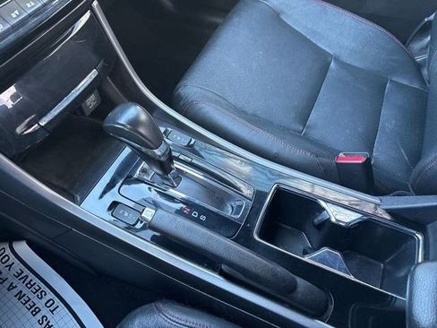 Used 2017 Honda Accord Sport Special Edition image 22