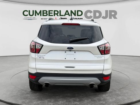 Used 2017 Ford Escape Titanium FWD image 5