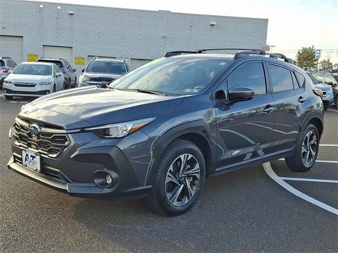 Certified 2024 Subaru Crosstrek 2.0i Premium image 3