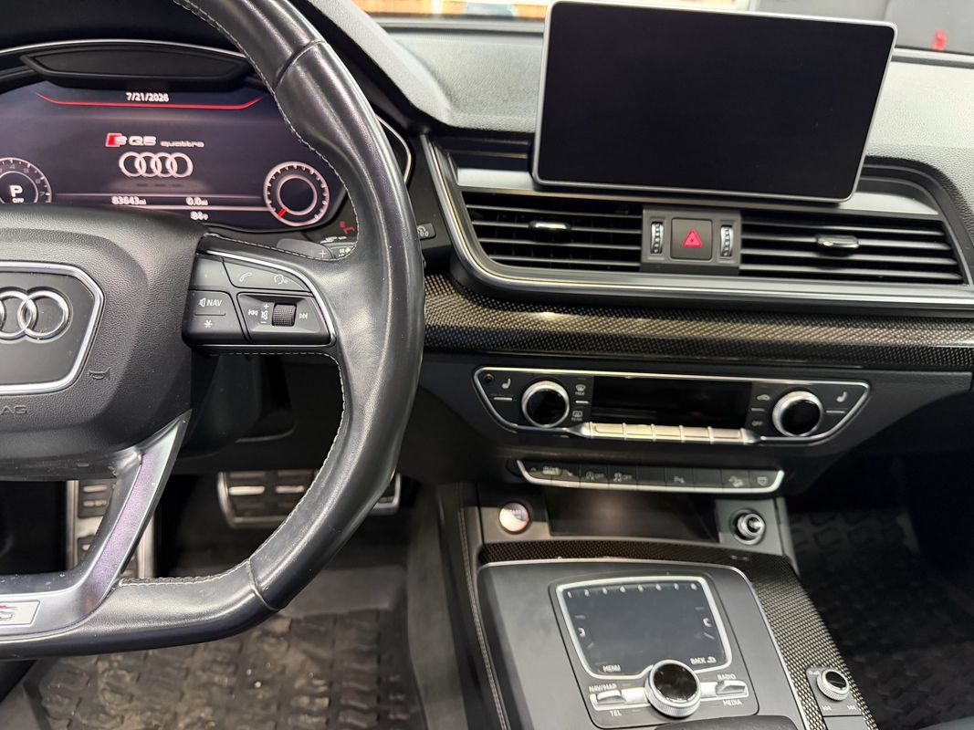 Used 2018 Audi SQ5 Premium Plus w/ Navigation Package AWD/4WD image 25
