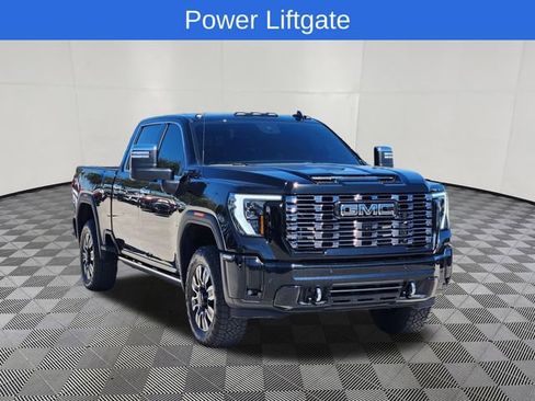 Used 2025 GMC Sierra 2500 Denali Ultimate image 2