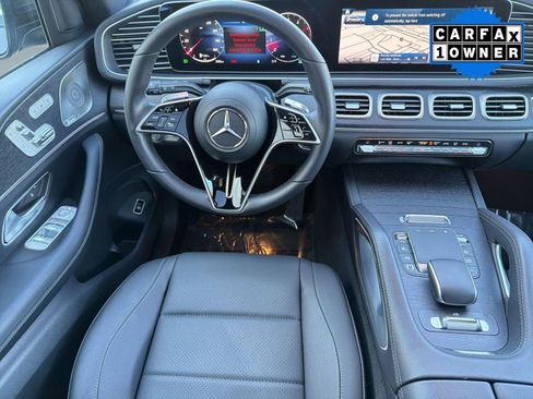 Used 2025 Mercedes-Benz GLS 450 4MATIC image 28