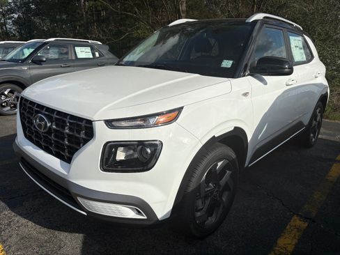 New 2026 Hyundai Venue SEL image 1