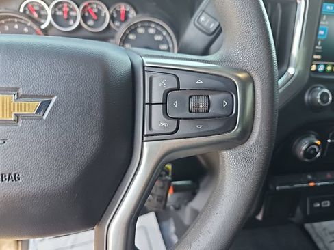 Used 2020 Chevrolet Silverado 1500 LT AWD/4WD image 20