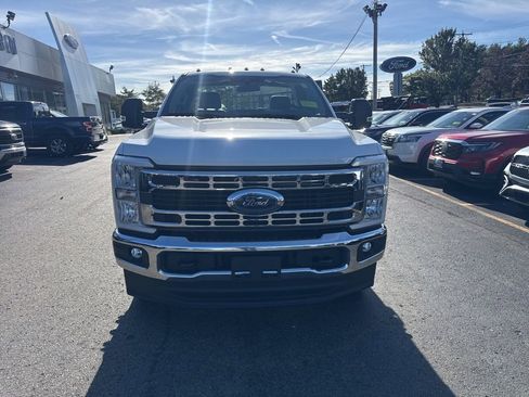New 2026 Ford F350 XL w/ XL Chrome Package image 2