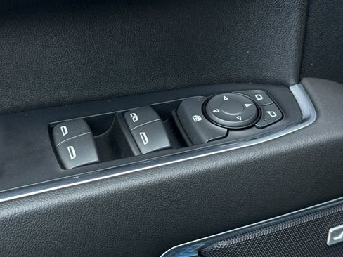 Certified 2022 Chevrolet Silverado 1500 LT Trail Boss w/ Convenience Package II AWD/4WD image 12