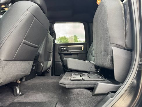 Used 2021 RAM 1500 Warlock AWD/4WD image 37