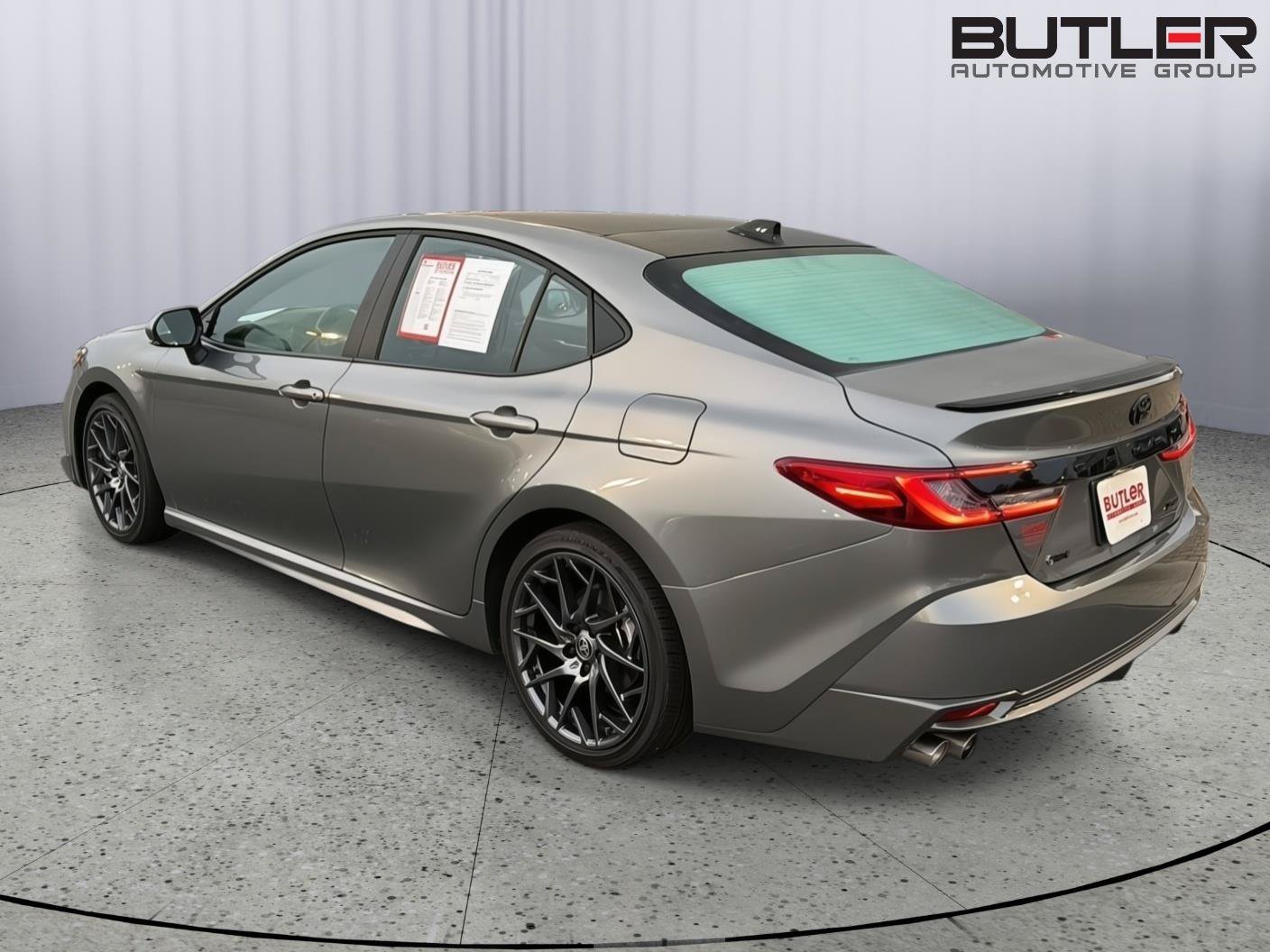 Certified 2025 Toyota Camry XSE FWD image 4