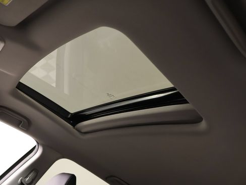 Used 2022 Honda Pilot EX-L image 16