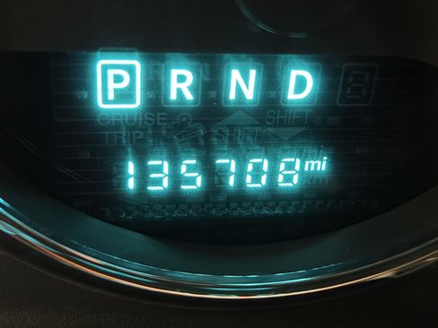 Used 2015 Jeep Wrangler Unlimited Sahara AWD/4WD image 19