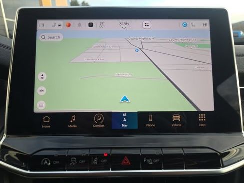 Certified 2025 Jeep Compass Limited w/ High Altitude Package image 21