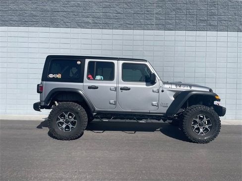 Used 2018 Jeep Wrangler Unlimited Sport S image 2