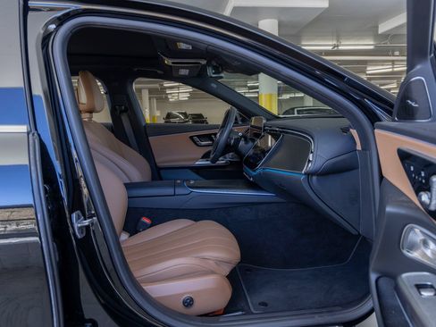Used 2026 Mercedes-Benz E 350 4MATIC Sedan image 27
