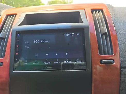 Used 2007 Cadillac STS w/ Preferred Equipment Group RWD image 26