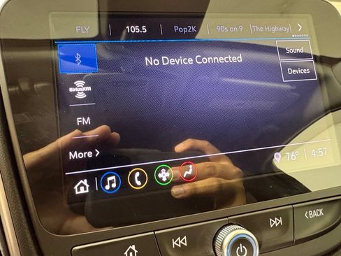 Used 2023 Chevrolet Malibu LT FWD image 28