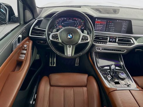 Used 2022 BMW X7 M50i AWD/4WD image 22