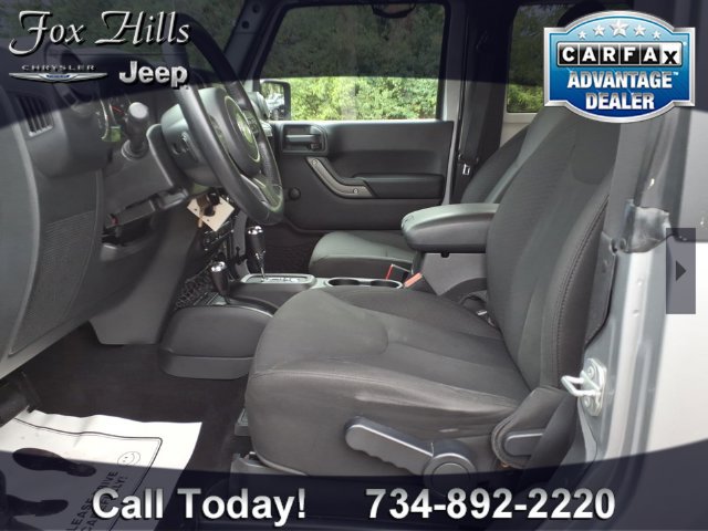 Used 2016 Jeep Wrangler Sport AWD/4WD image 12