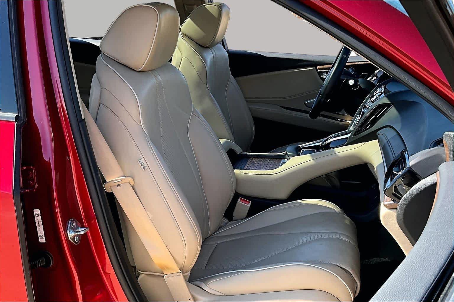 Used 2019 Acura RDX w/ Advance Package AWD/4WD image 8