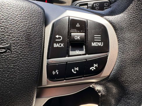 Used 2021 Ford Explorer XLT AWD/4WD image 19