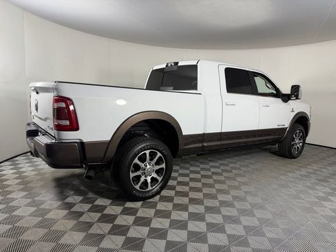 Used 2024 RAM 2500 Limited w/ Towing Technology Group image 7