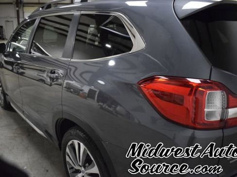 Used 2020 Subaru Ascent Limited w/ Popular Package #2A AWD/4WD image 2