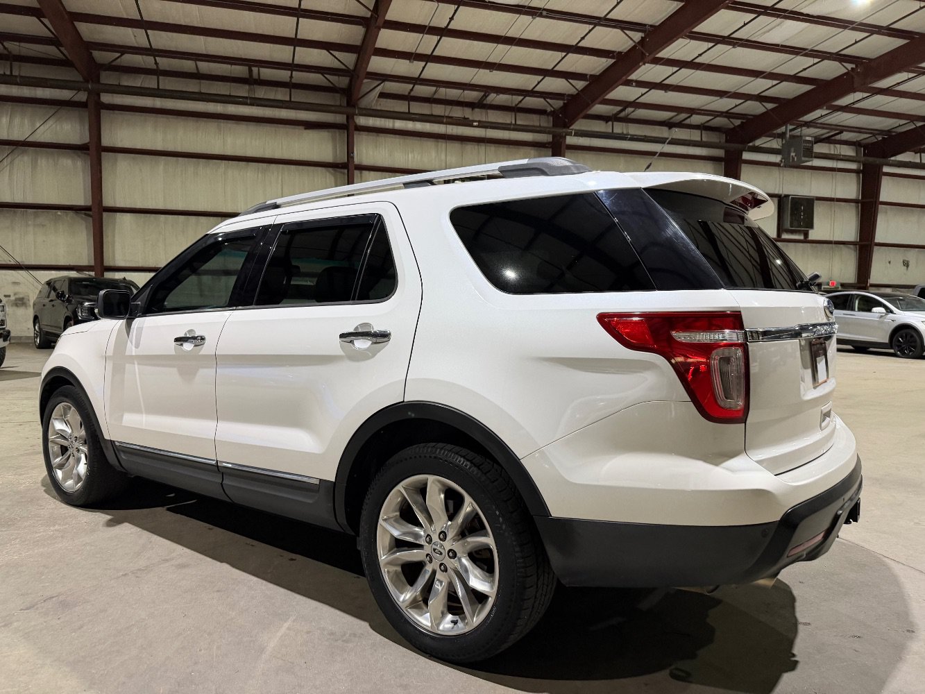 Used 2011 Ford Explorer XLT w/ 202A Rapid Spec Order Code FWD image 7