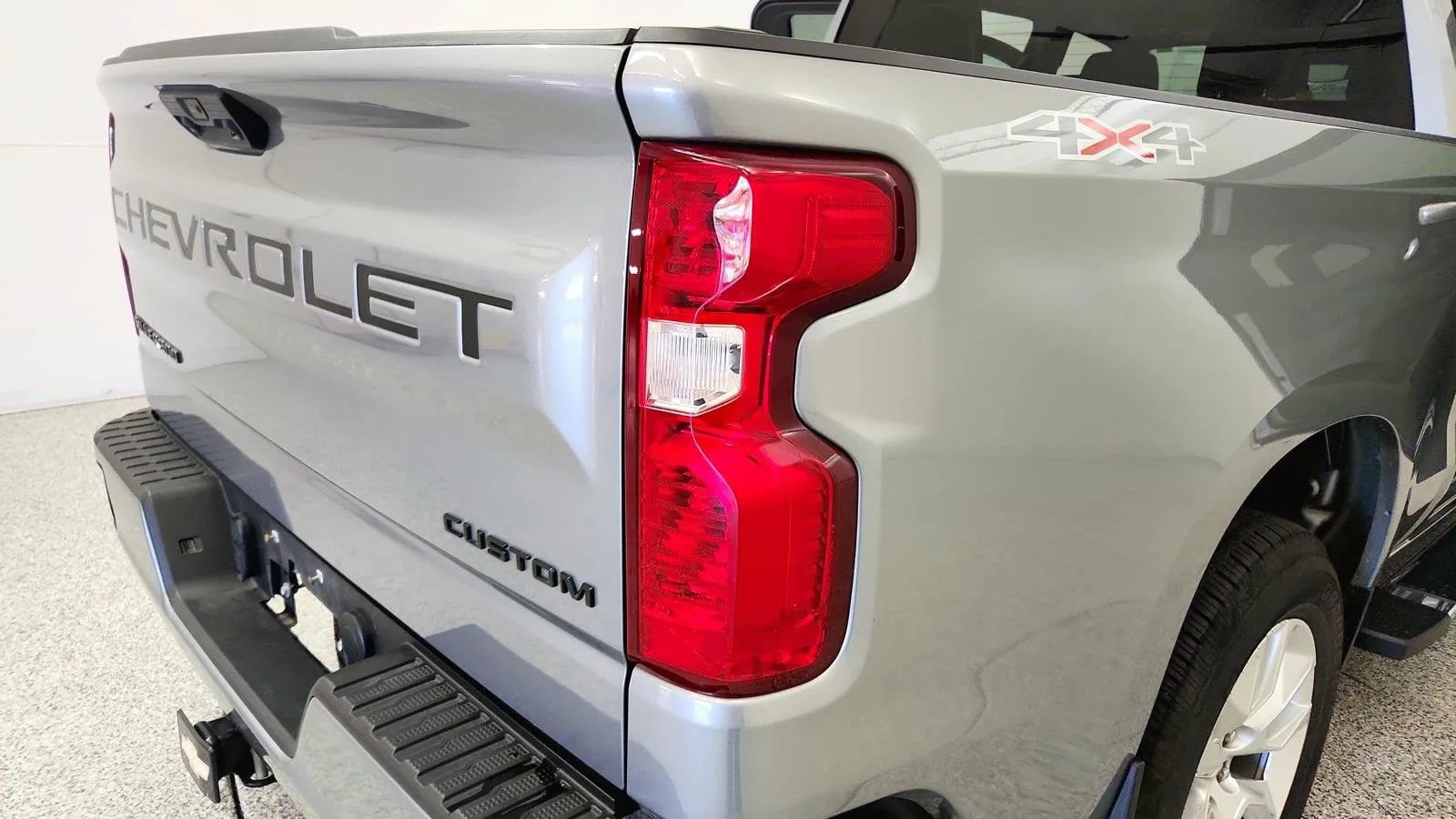 Used 2023 Chevrolet Silverado 1500 Custom w/ LPO, Dark Essentials Package AWD/4WD image 35
