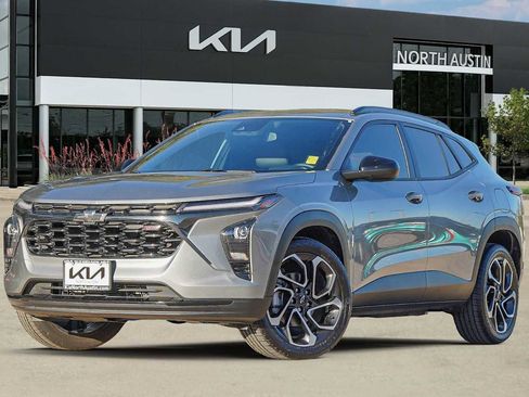 Used 2024 Chevrolet Trax RS w/ Sunroof Package image 1