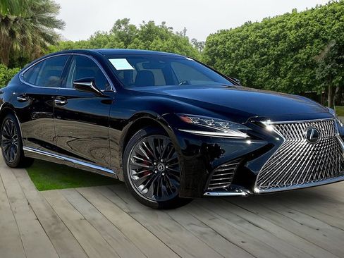 Used 2019 Lexus LS 500 AWD w/ Interior Upgrade Package image 3