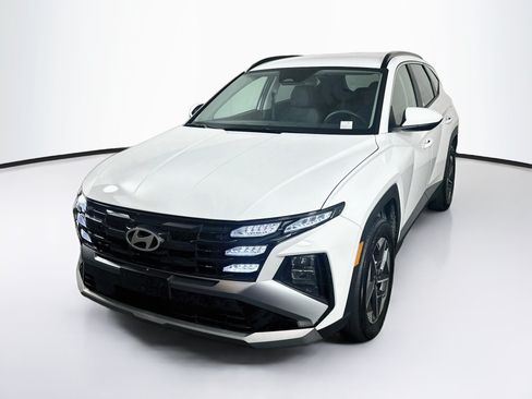 Used 2026 Hyundai Tucson SEL Plus AWD/4WD image 3