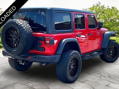 Used 2018 Jeep Wrangler Unlimited Rubicon w/ Dual Top Group AWD/4WD image 2