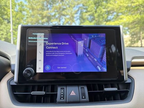 Used 2025 Toyota RAV4 XLE Premium FWD image 18