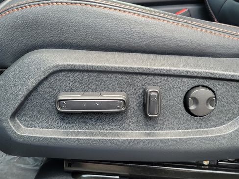 Certified 2023 Honda Pilot TrailSport image 24