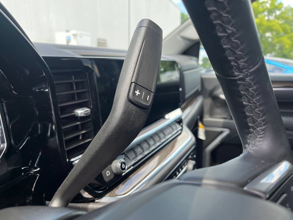 New 2025 Chevrolet Silverado 1500 LT AWD/4WD image 23