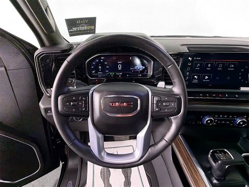 Used 2024 GMC Sierra 1500 Elevation w/ Preferred Package image 11
