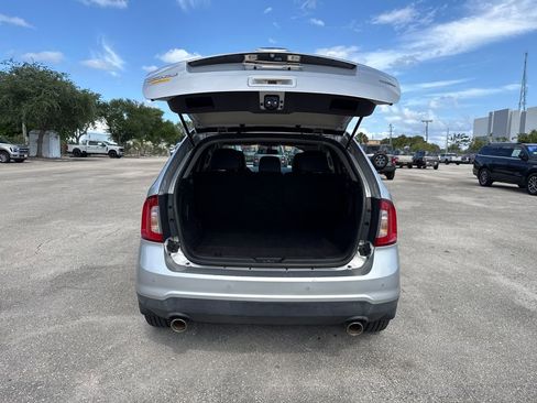 Used 2012 Ford Edge SEL FWD image 21