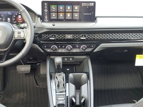 New 2025 Honda Accord EX-L image 30