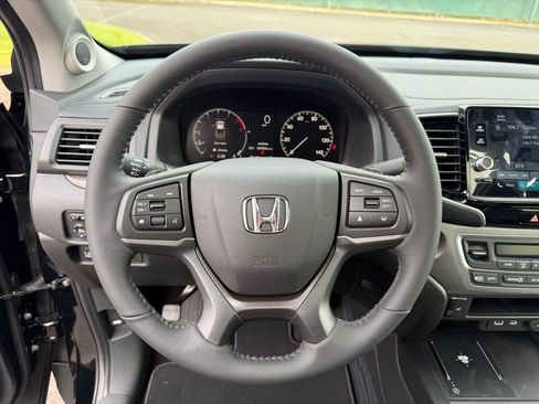 New 2026 Honda Ridgeline RTL image 18