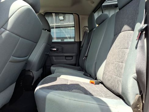 Used 2020 RAM 1500 Warlock AWD/4WD image 9