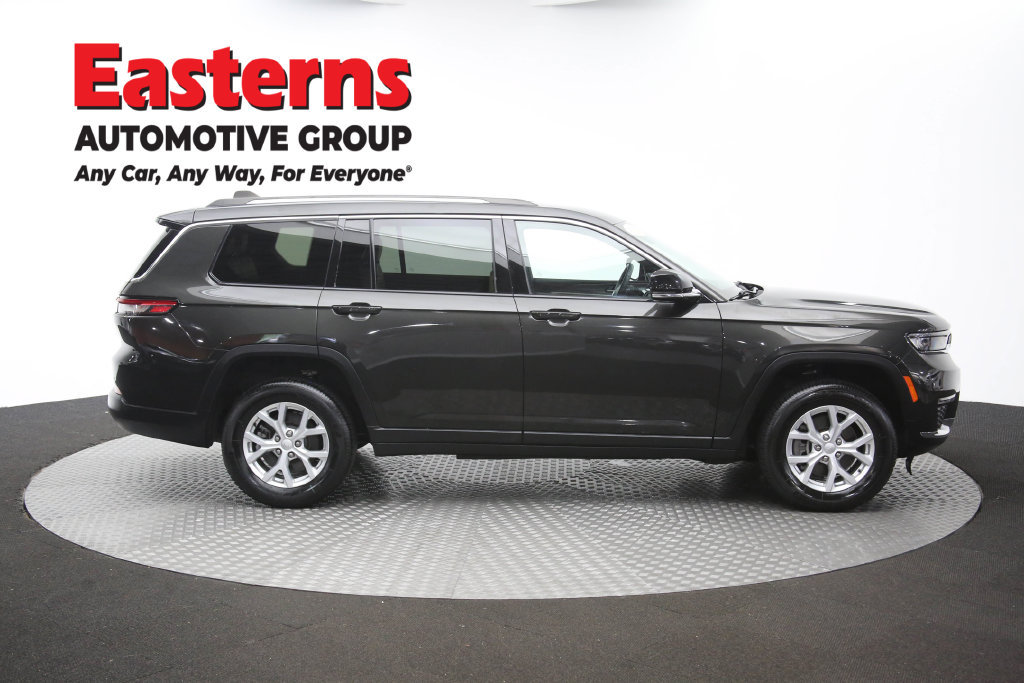 Used 2023 Jeep Grand Cherokee L Limited AWD/4WD image 49