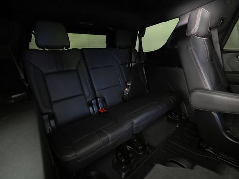 Used 2025 Chevrolet Tahoe RST w/ Comfort Package AWD/4WD image 12