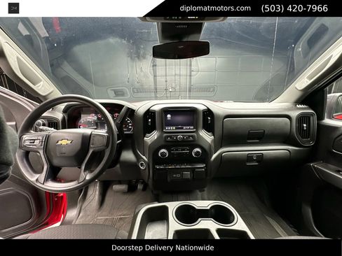 Used 2023 Chevrolet Silverado 1500 Custom image 24