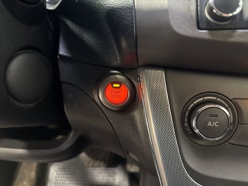 Used 2013 Nissan Sentra SR w/ Driver Pkg image 15