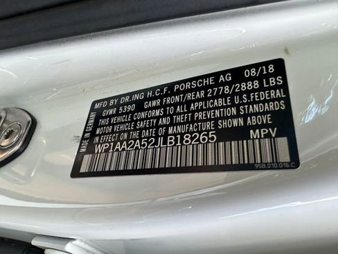 Used 2018 Porsche Macan Sport Edition w/ Driver Memory Package image 41