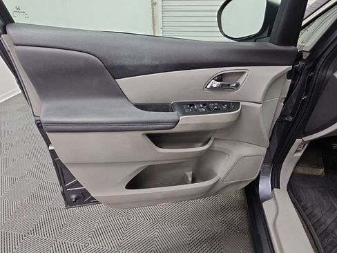 Used 2014 Honda Odyssey EX-L image 28