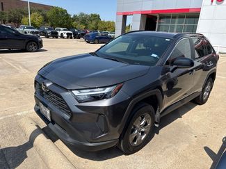 Used 2025 Toyota RAV4 LE AWD/4WD video 1