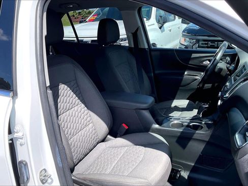 Used 2019 Chevrolet Equinox LT FWD image 8