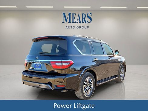 Used 2024 Nissan Armada SL image 6