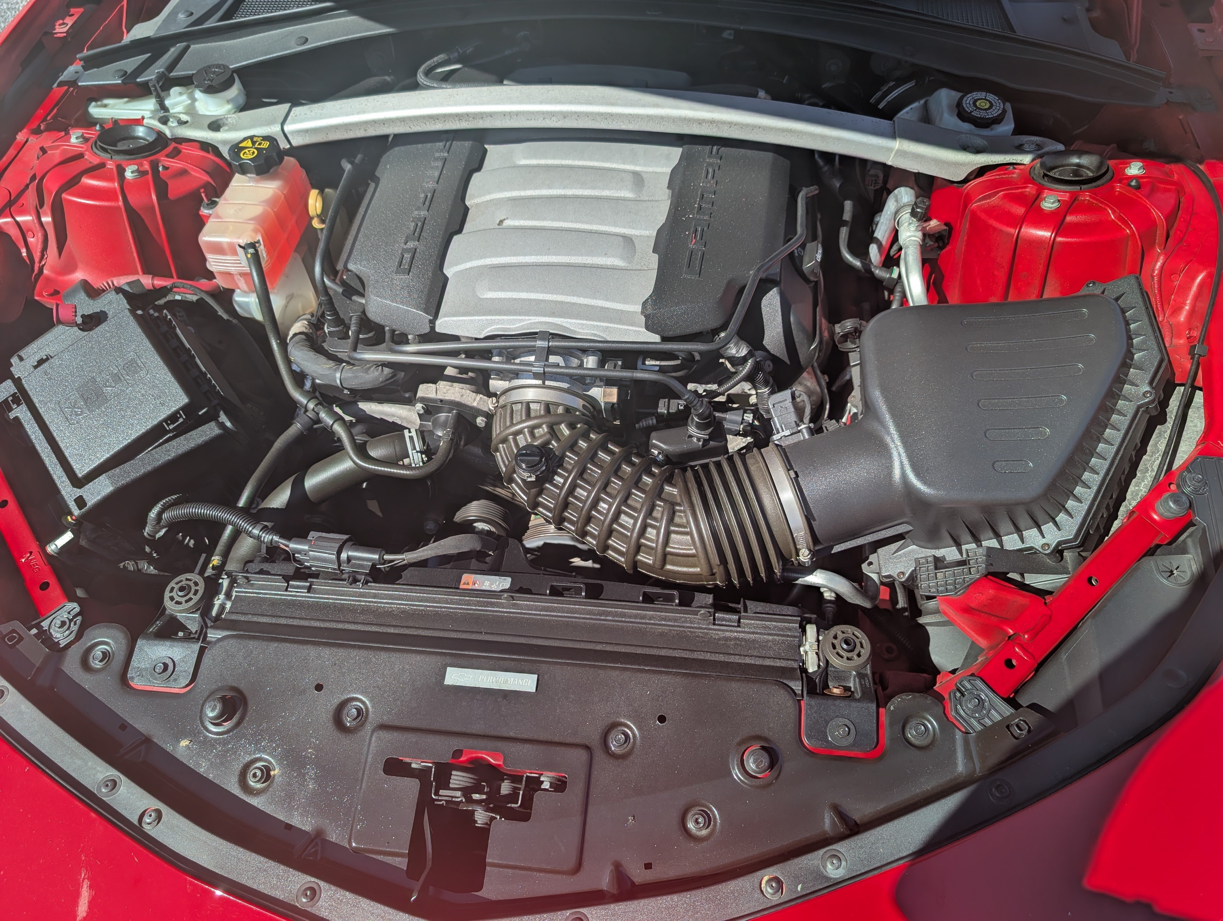 Used 2020 Chevrolet Camaro SS RWD image 13